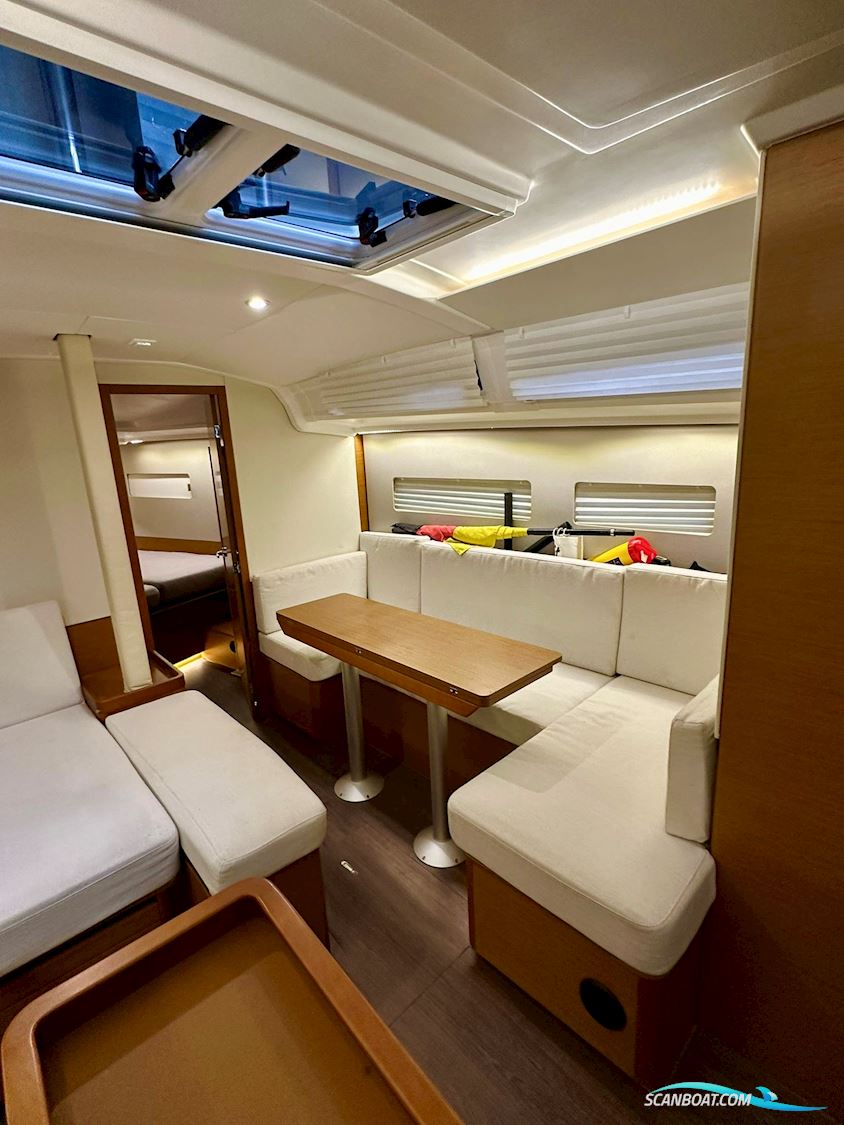 Sun Odyssey 410