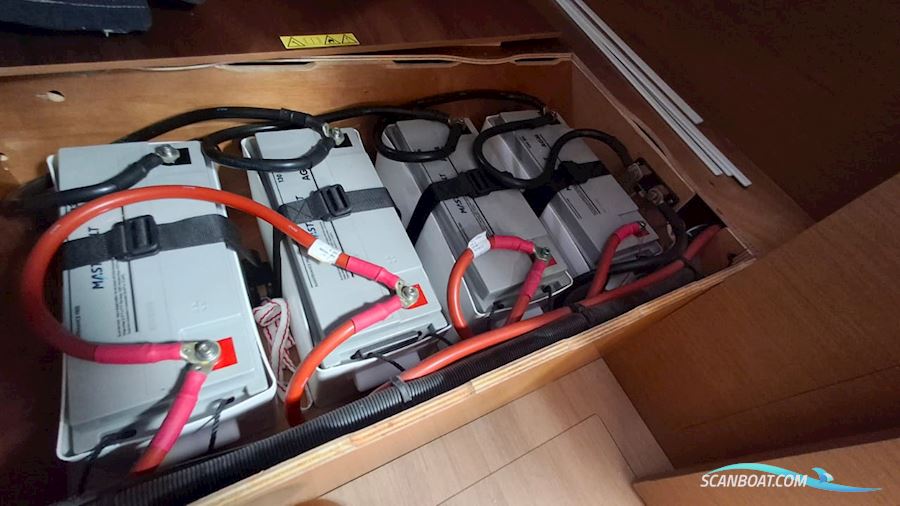 Sun Odyssey 440