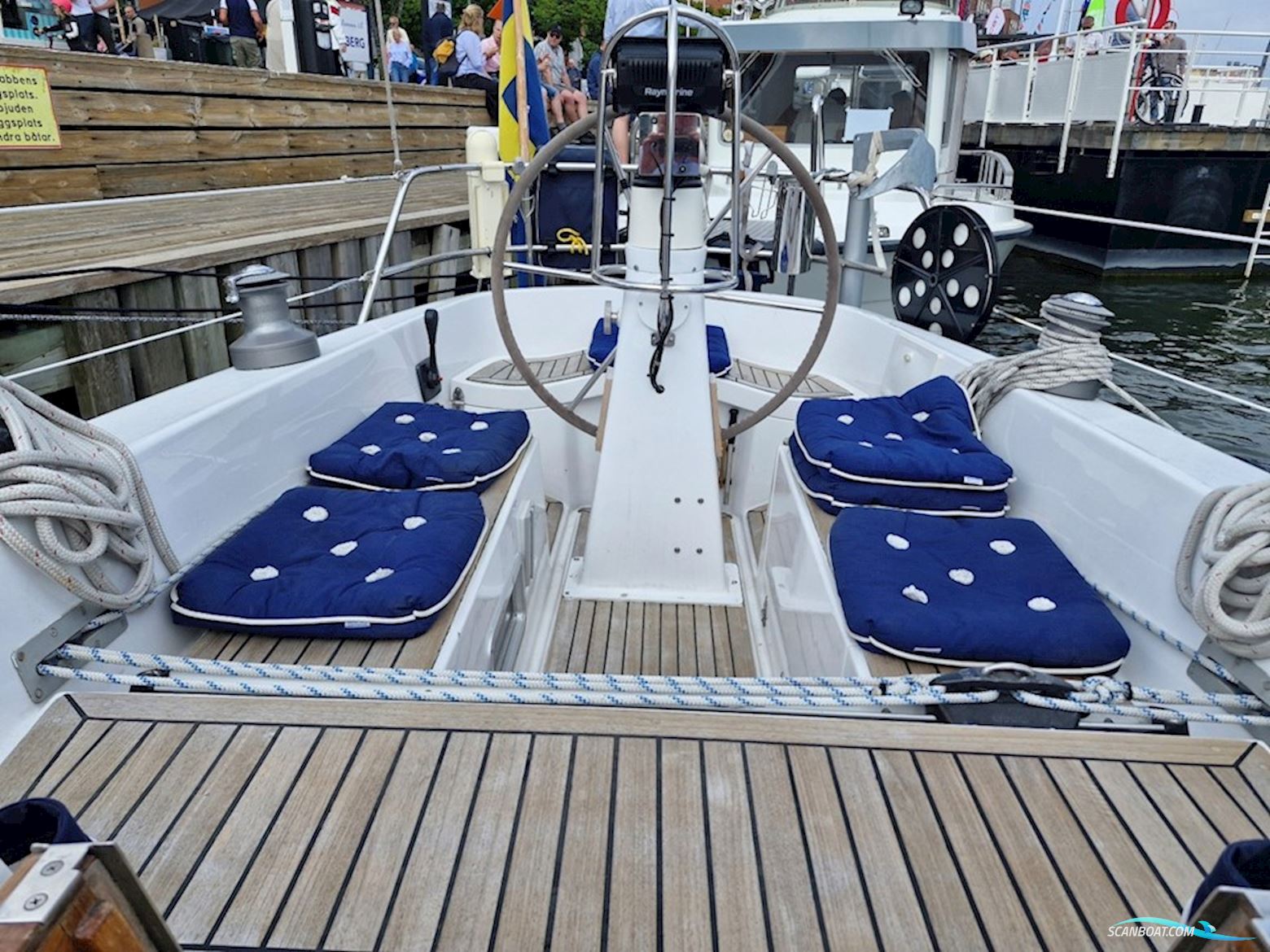 Swan 38