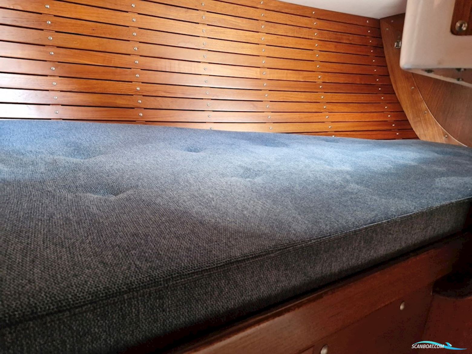 Swan 38