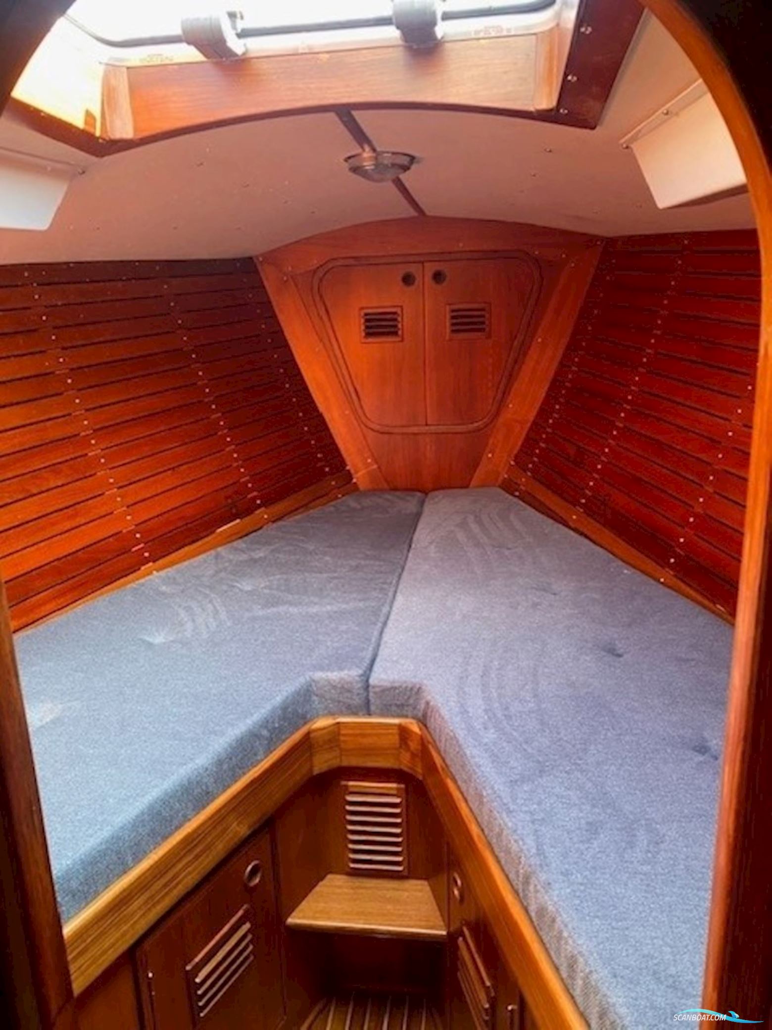 Swan 38