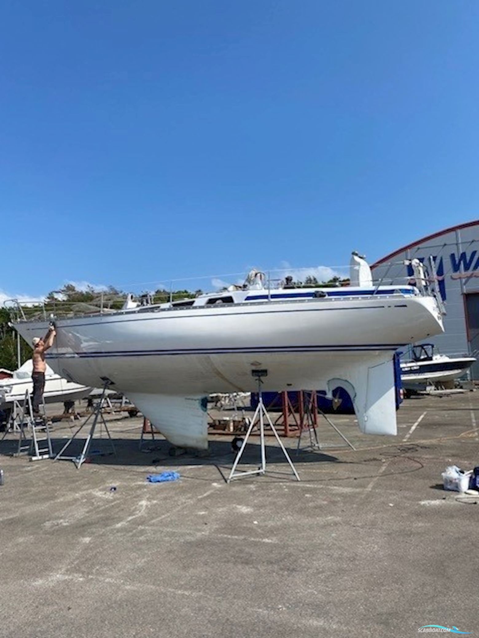 Swan 38
