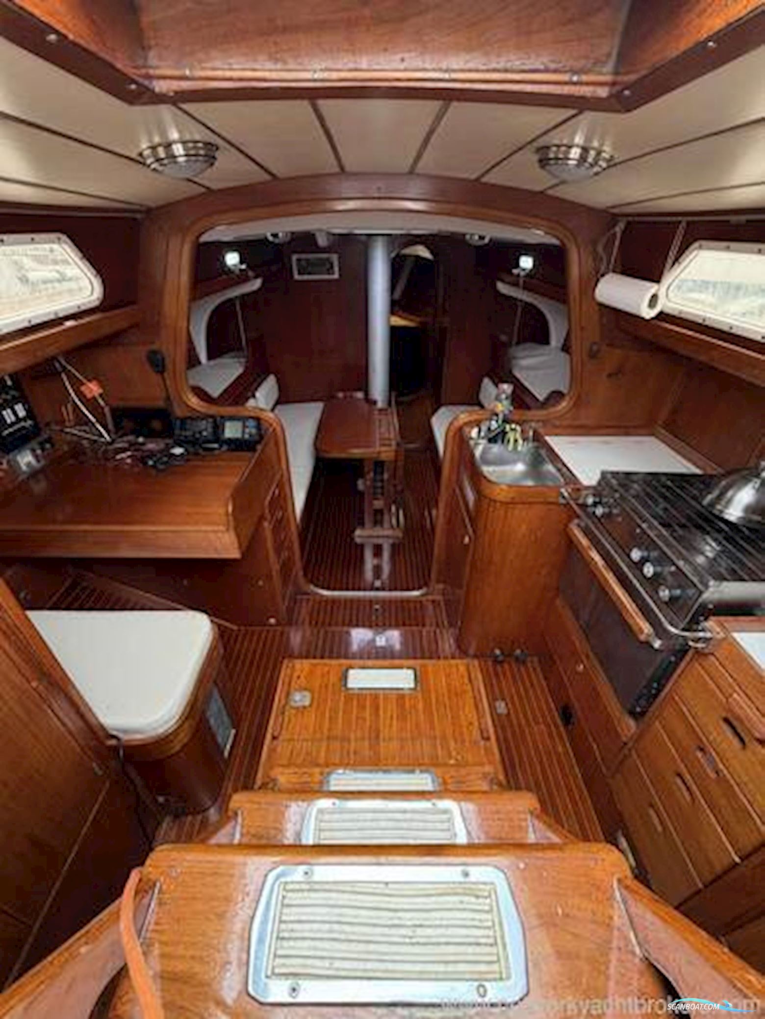 Swan 40