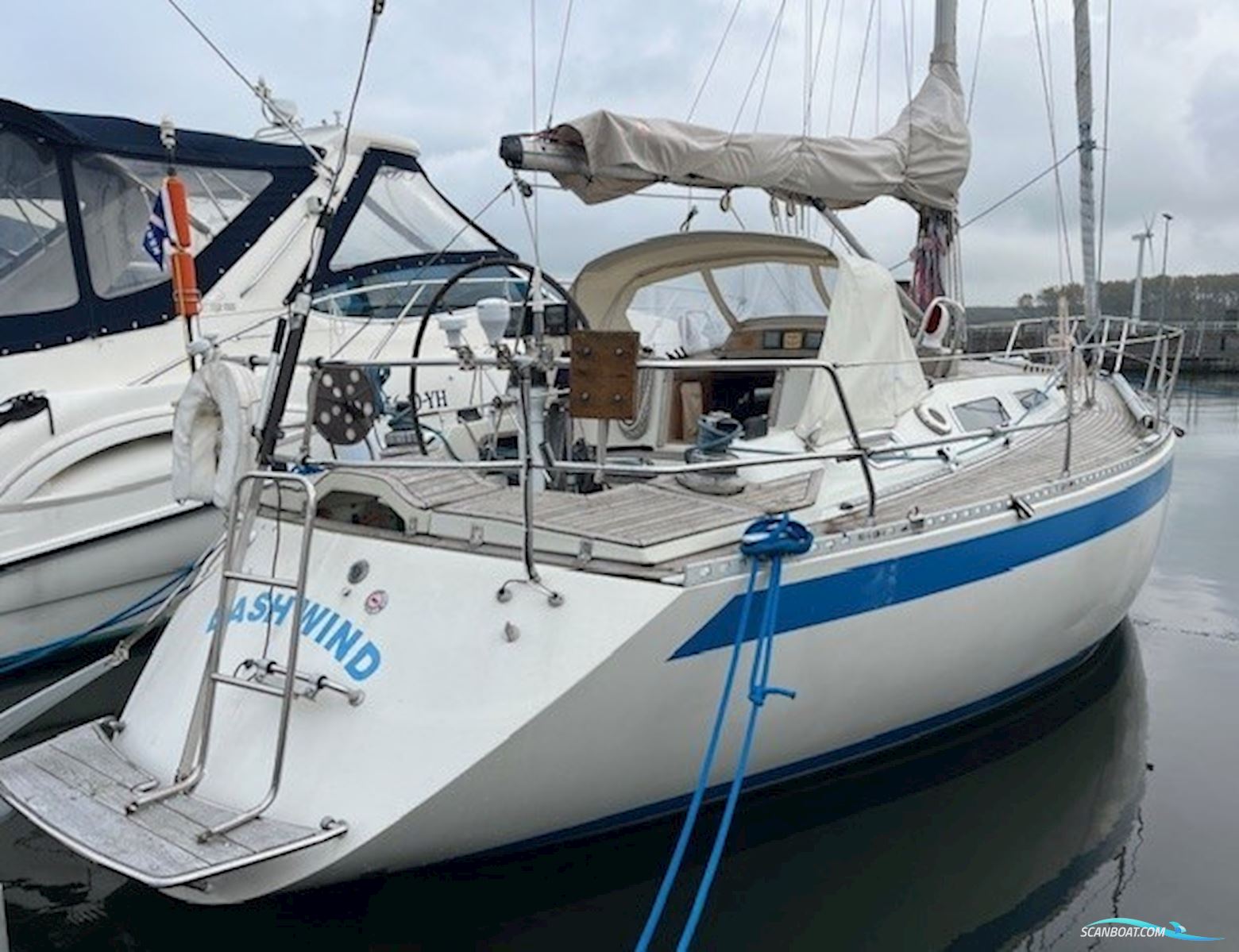 Sweden Yachts 340 Segelbåt 1987, med Volvo Penta motor, Holland
