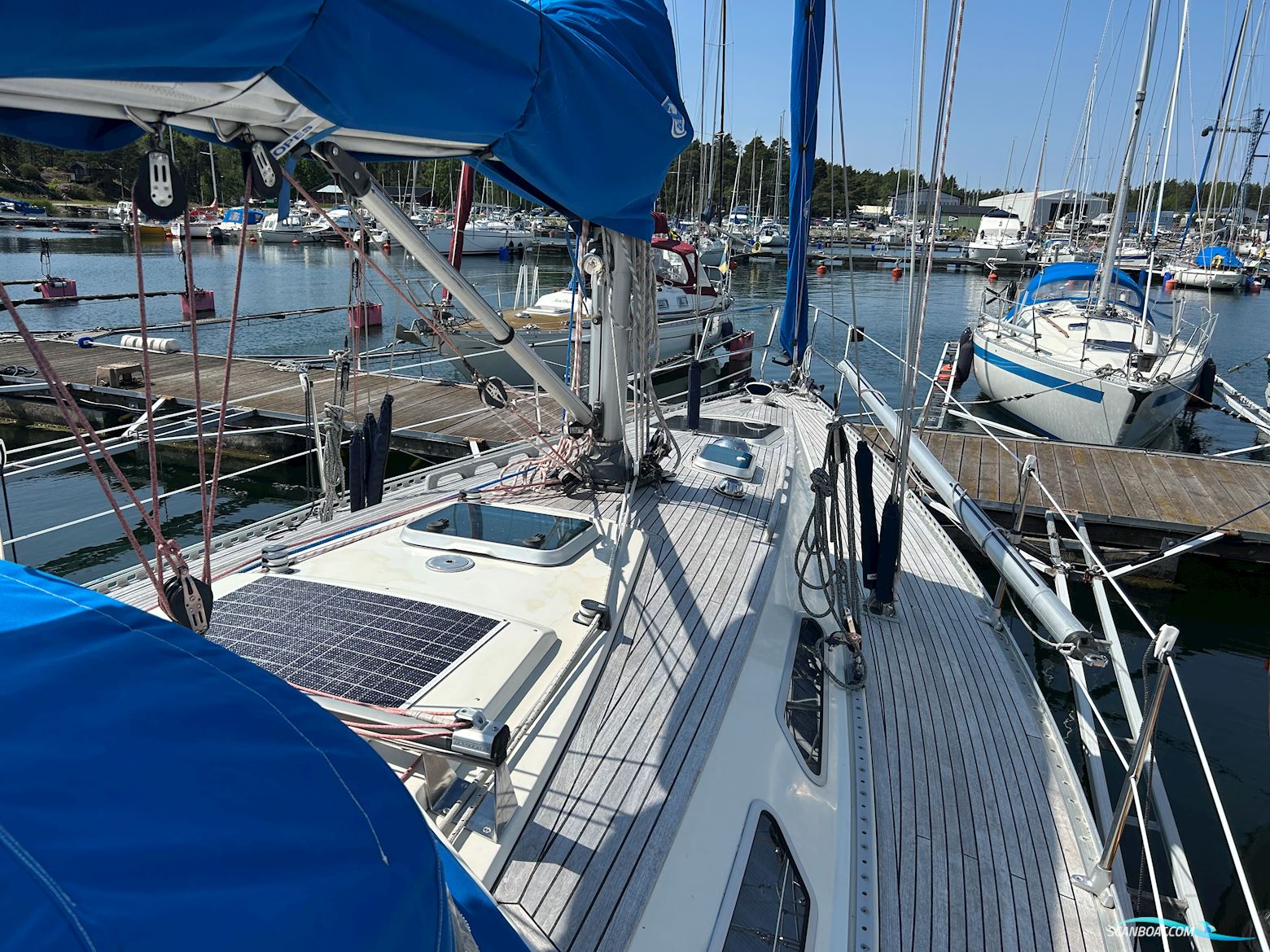 Sweden Yachts 340