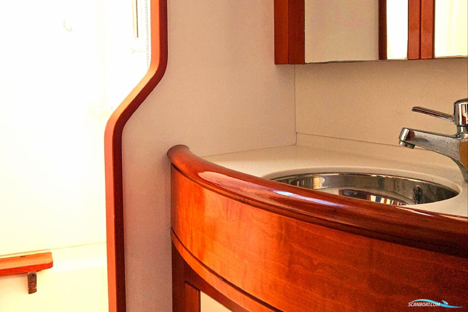 Sweden Yachts 45