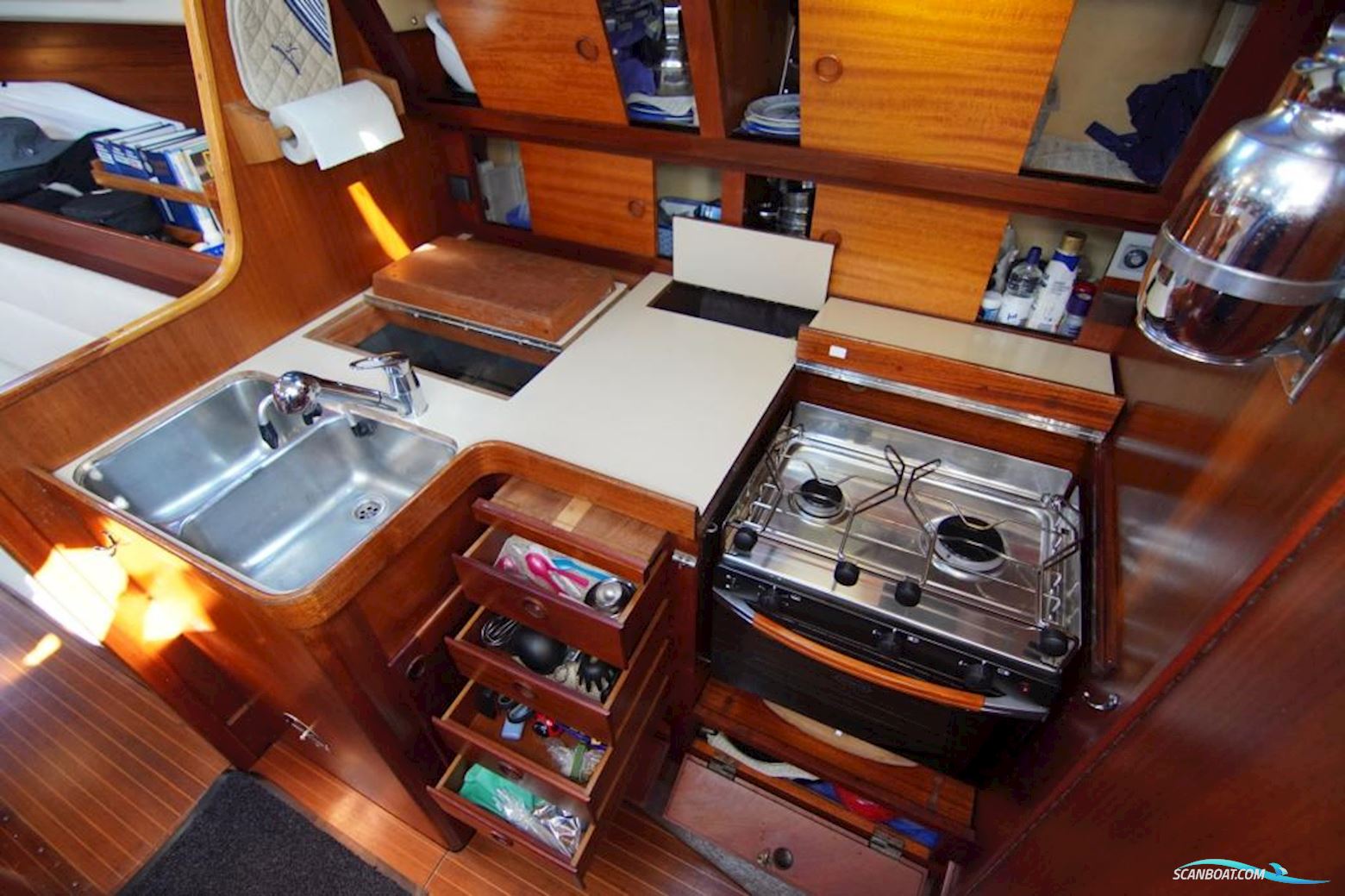 Sweden Yachts C41