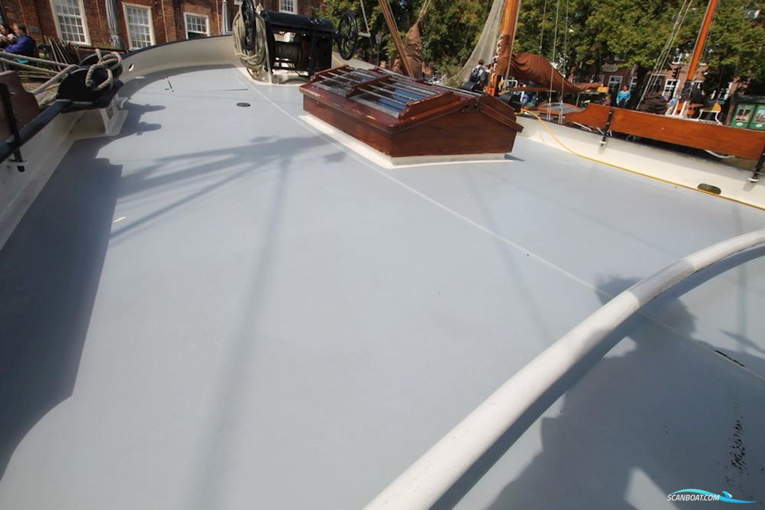 Traditional Platbodem