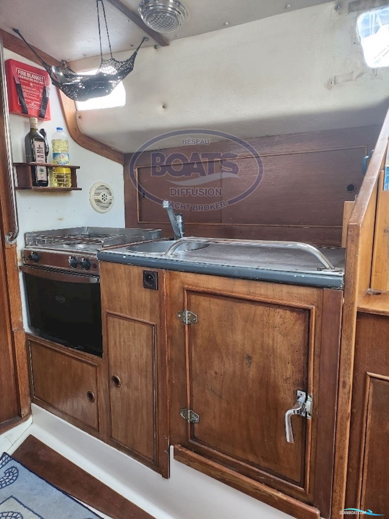 TRIDENT MARINE WARRIOR 35