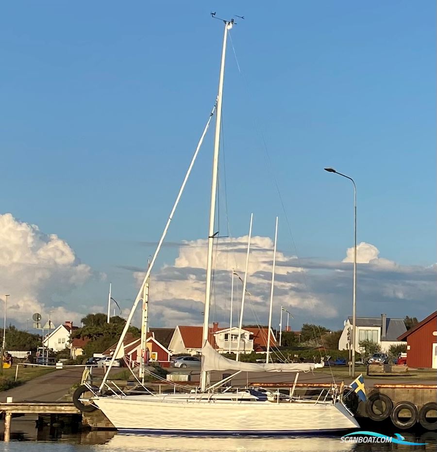 Trio 96 Segelbåt 1984, med Yanmar 2 gm motor, Sverige