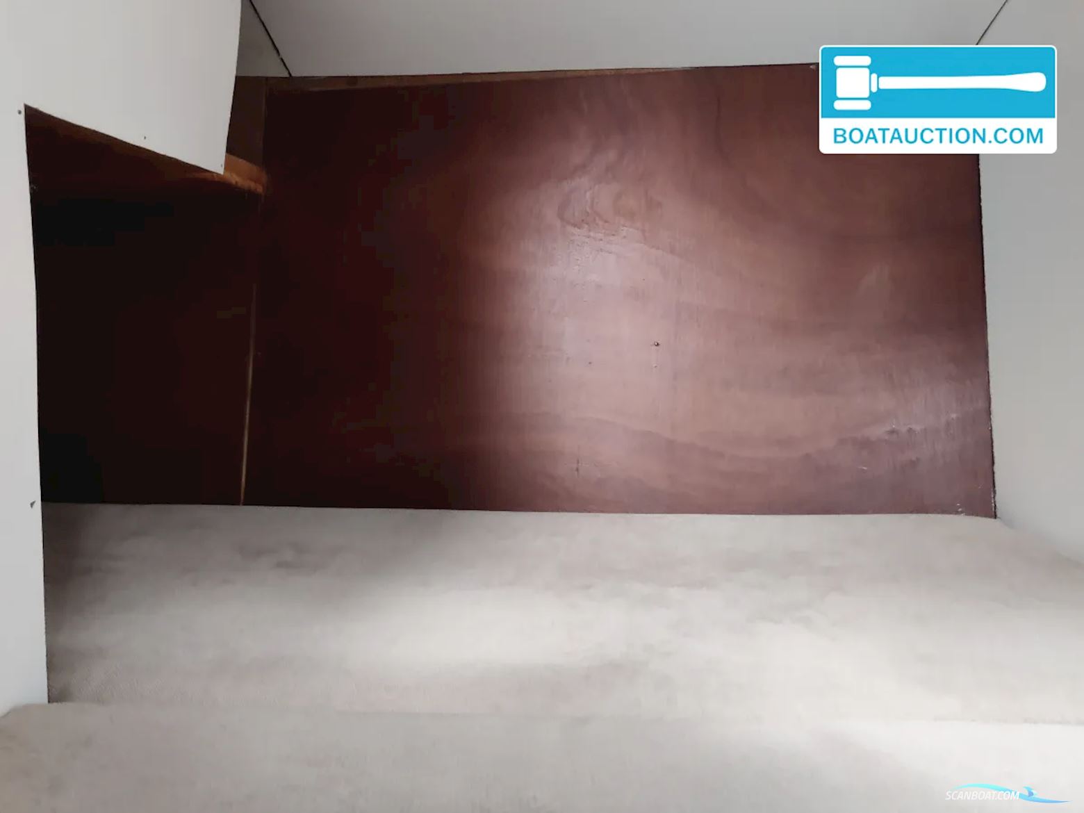 Unter Elbe Motorsailer