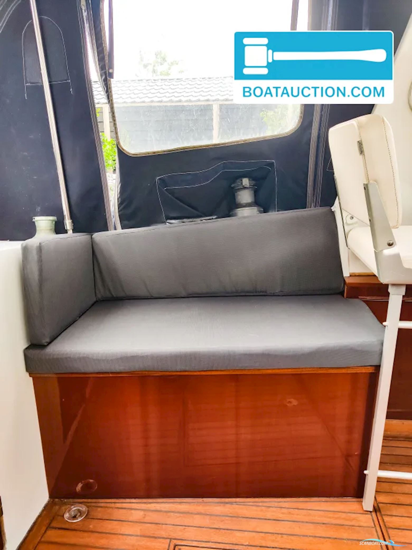 Unter Elbe Motorsailer