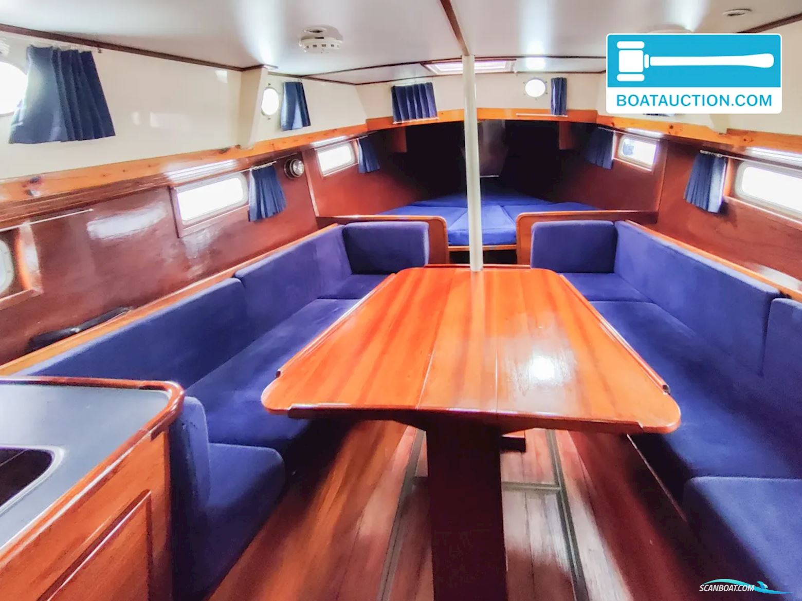 Unter Elbe Motorsailer