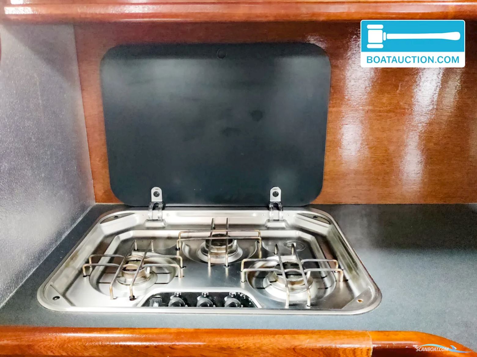 Unter Elbe Motorsailer