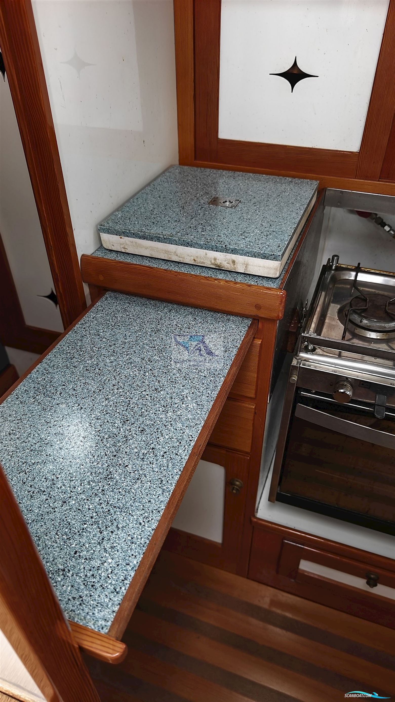 van de Stadt Helena 35