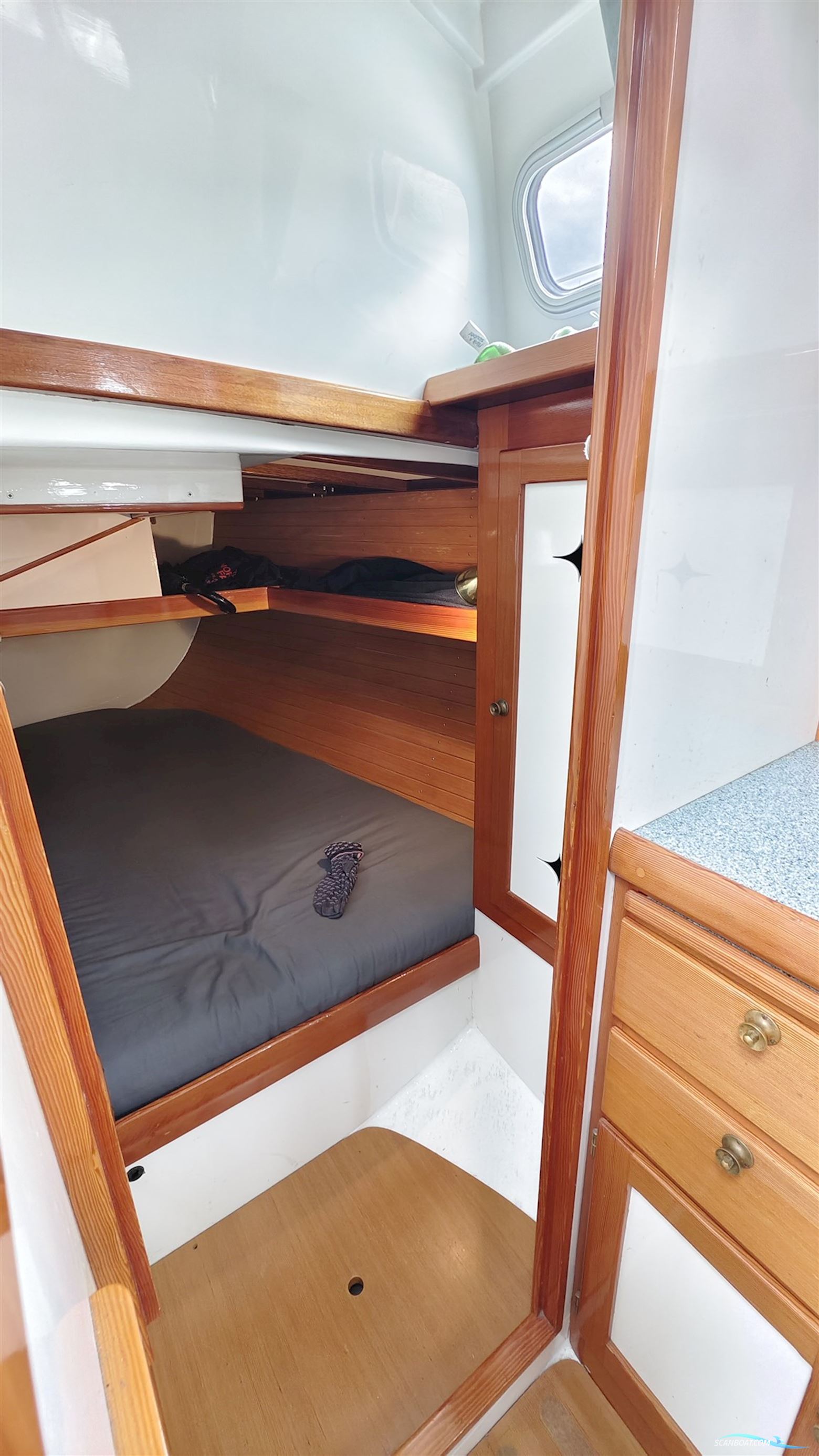 van de Stadt Helena 35