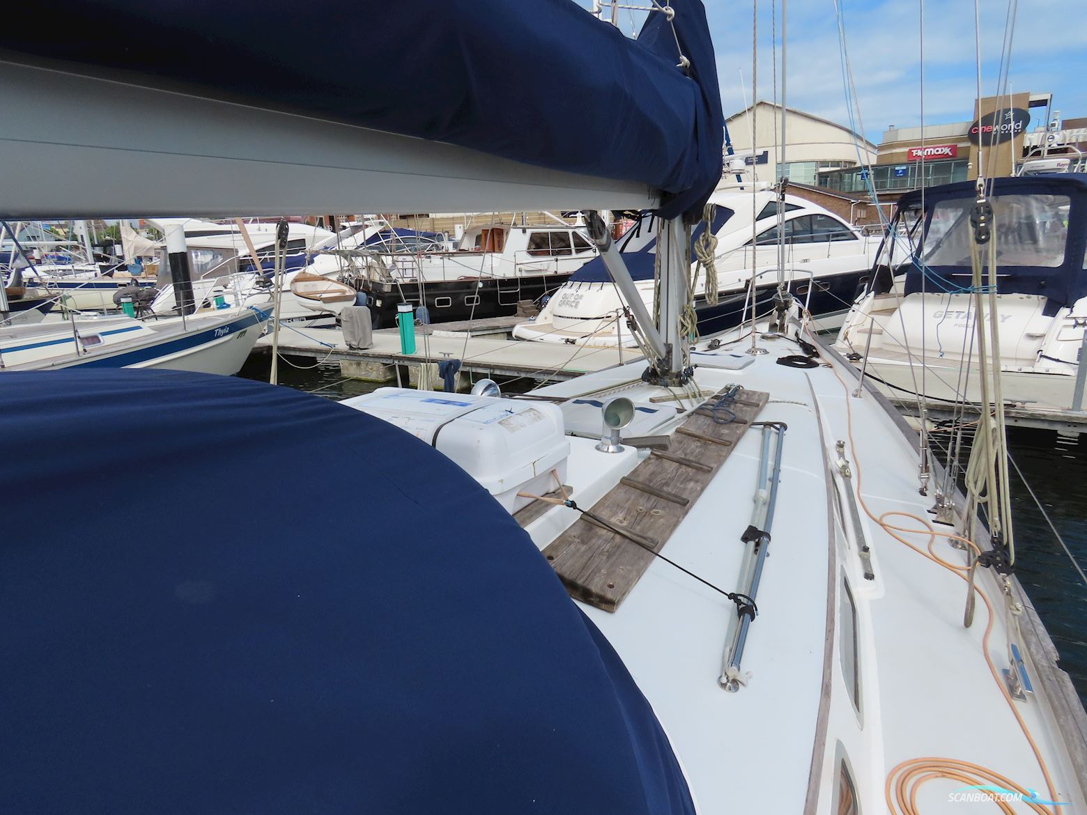 Van de Stadt Helena 38