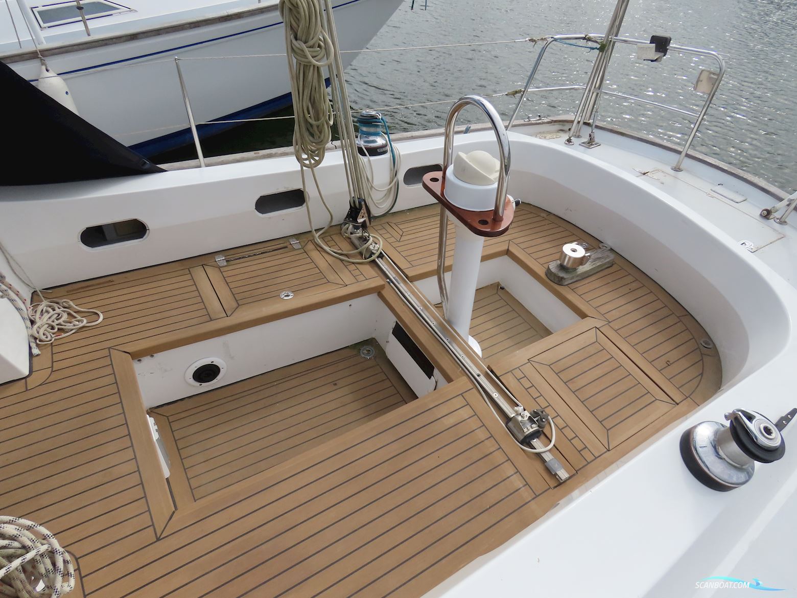 Van de Stadt Helena 38