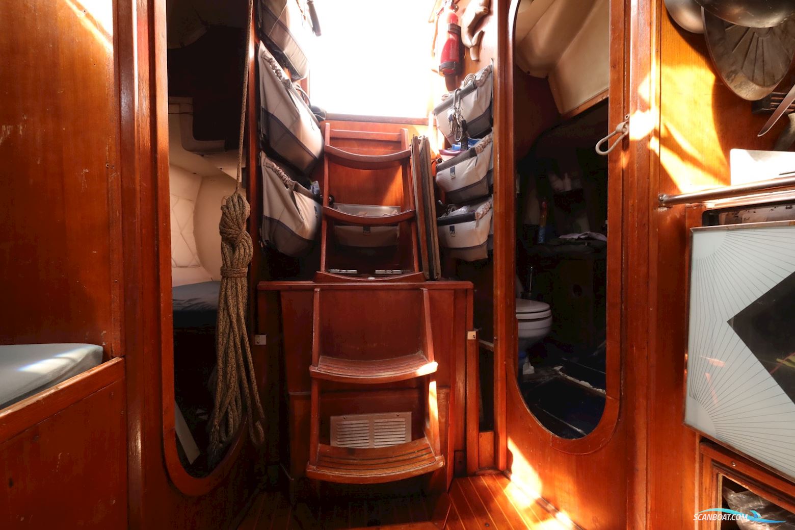 Van De Stadt Model Maya 33