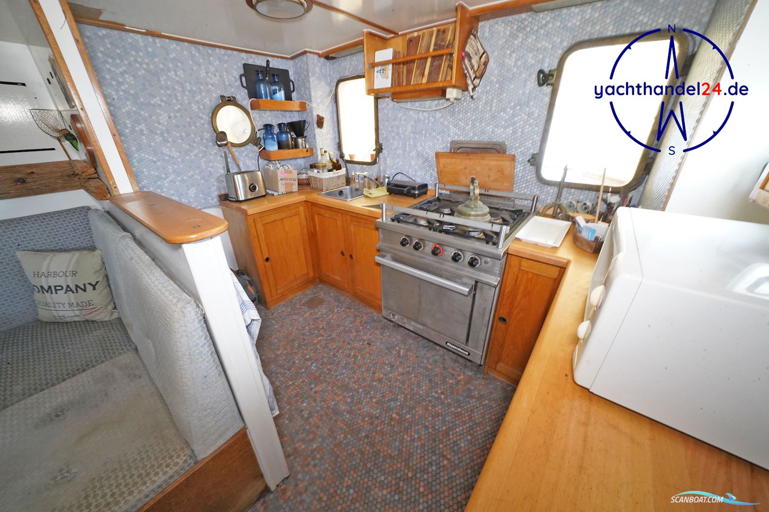 VEB Boddenwerft Damgarten Werftbau Eiche auf Eiche