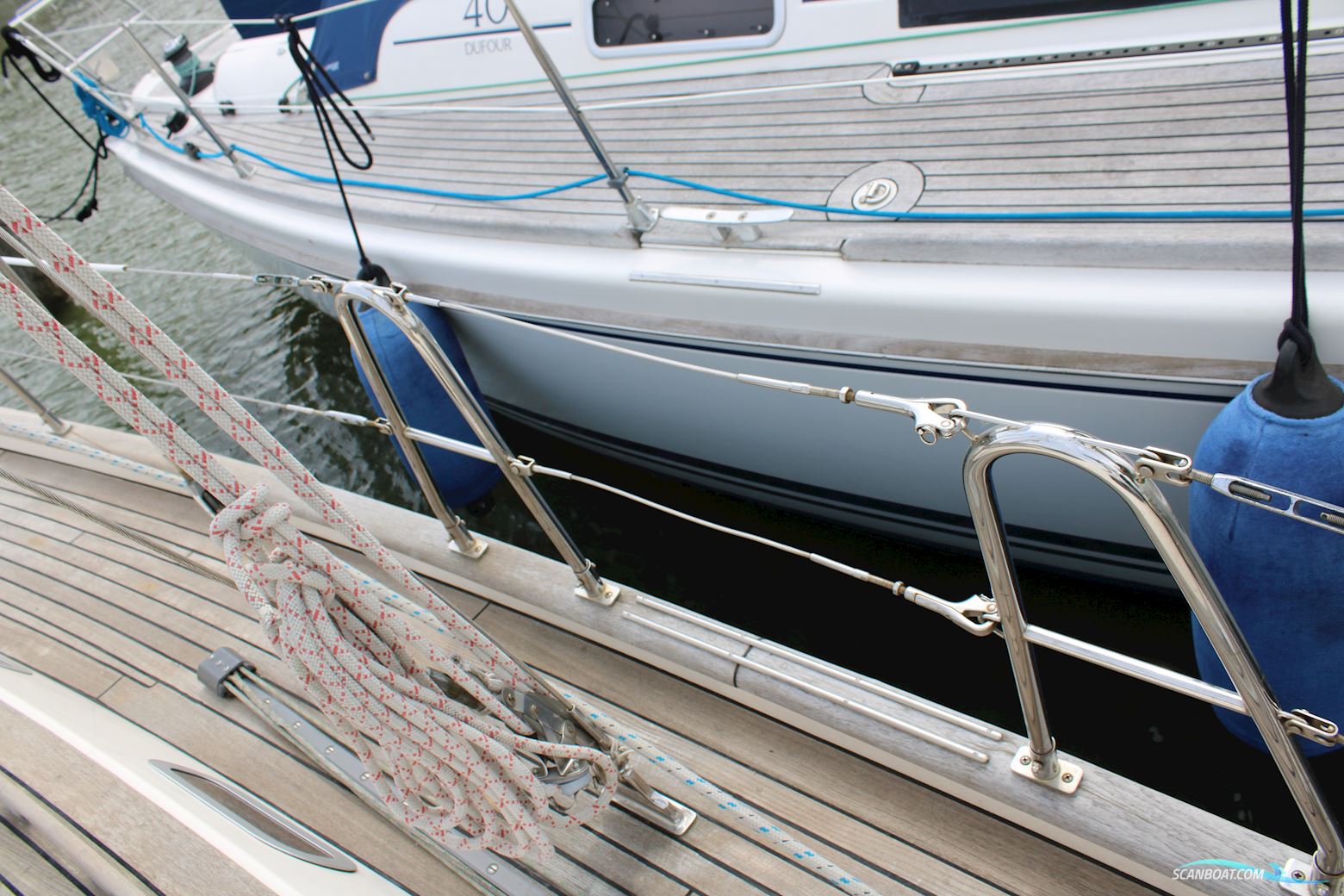 Victoire 1270 Decksaloon