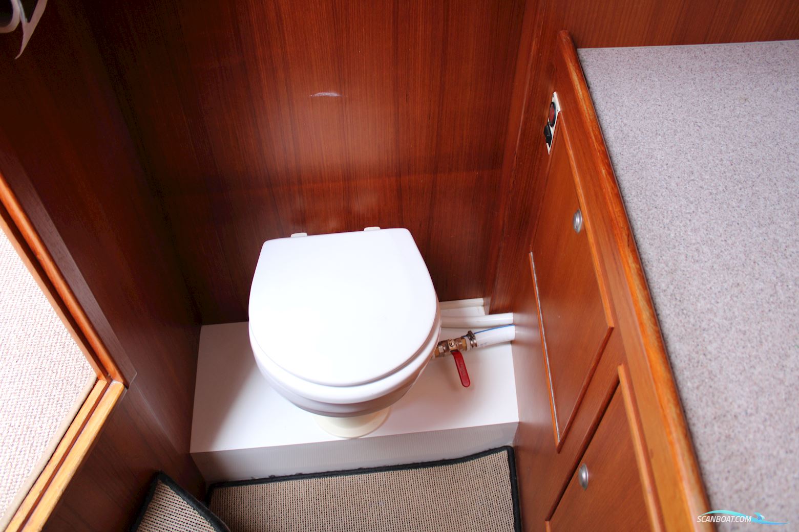 Victoire 1270 Decksaloon