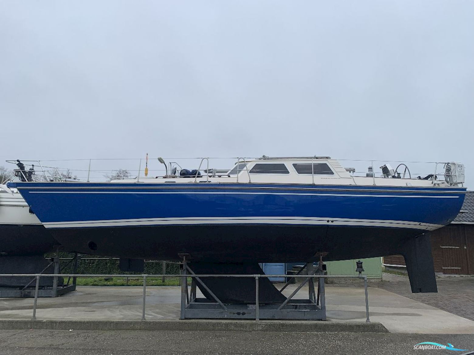 Victoire 1270 Decksaloon