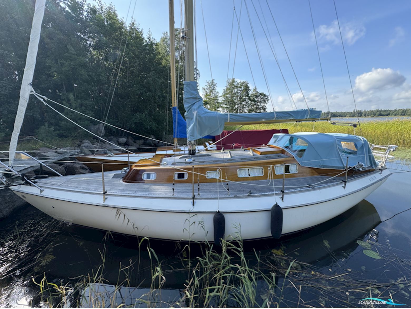 Vindö 40 Segelbåt 1978, med Volvo Penta (28 hp) motor, Finland