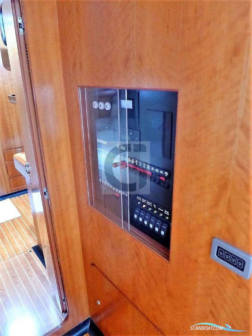 Vismara V65 Fast Cruiser