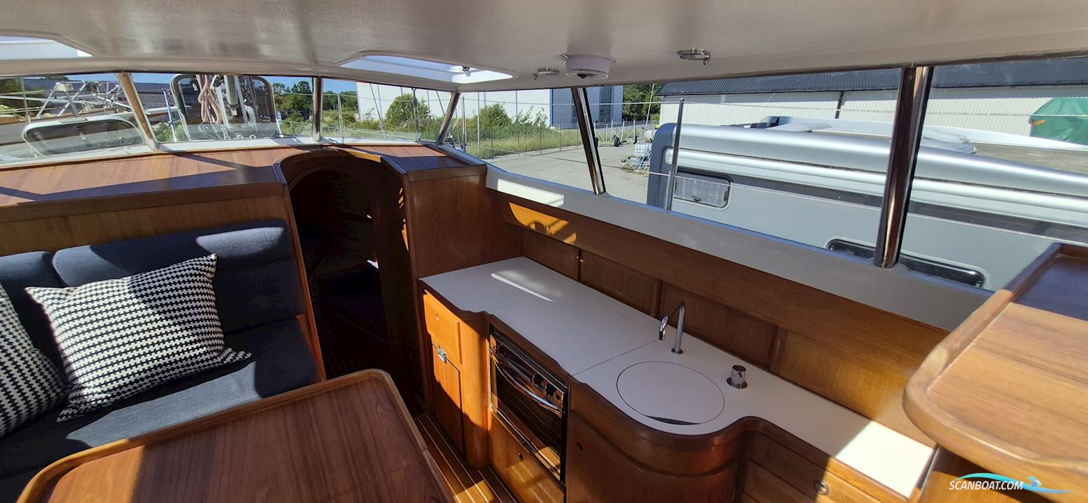 Vitesse 35 Vision Dæksalon. Gennemgribende Opdateret.