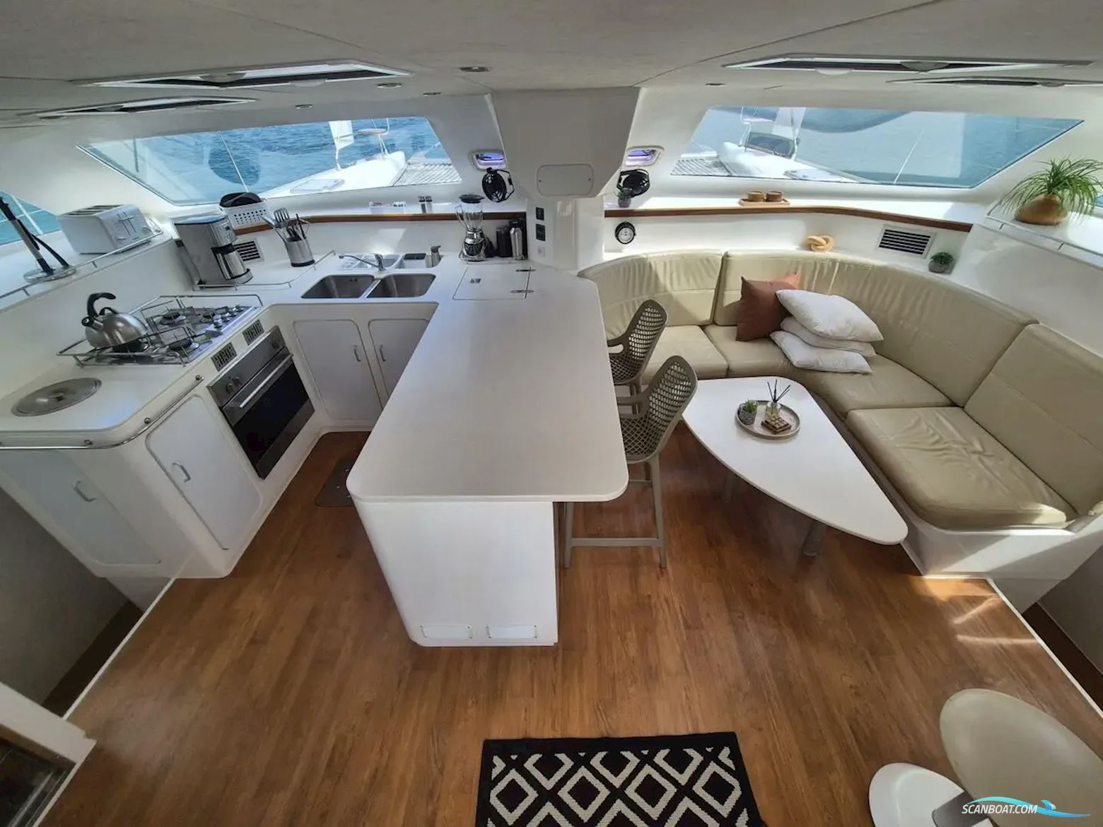 Voyage Yachts 480e