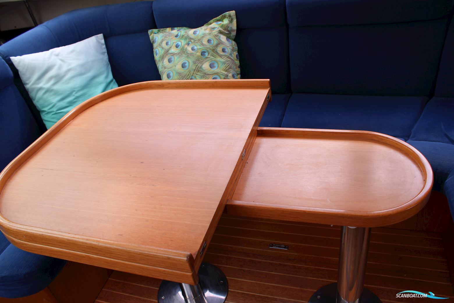 Wauquiez 40 Pilot Saloon