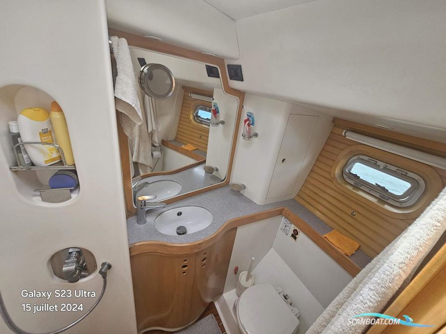 Wauquiez 60 Pilot Saloon