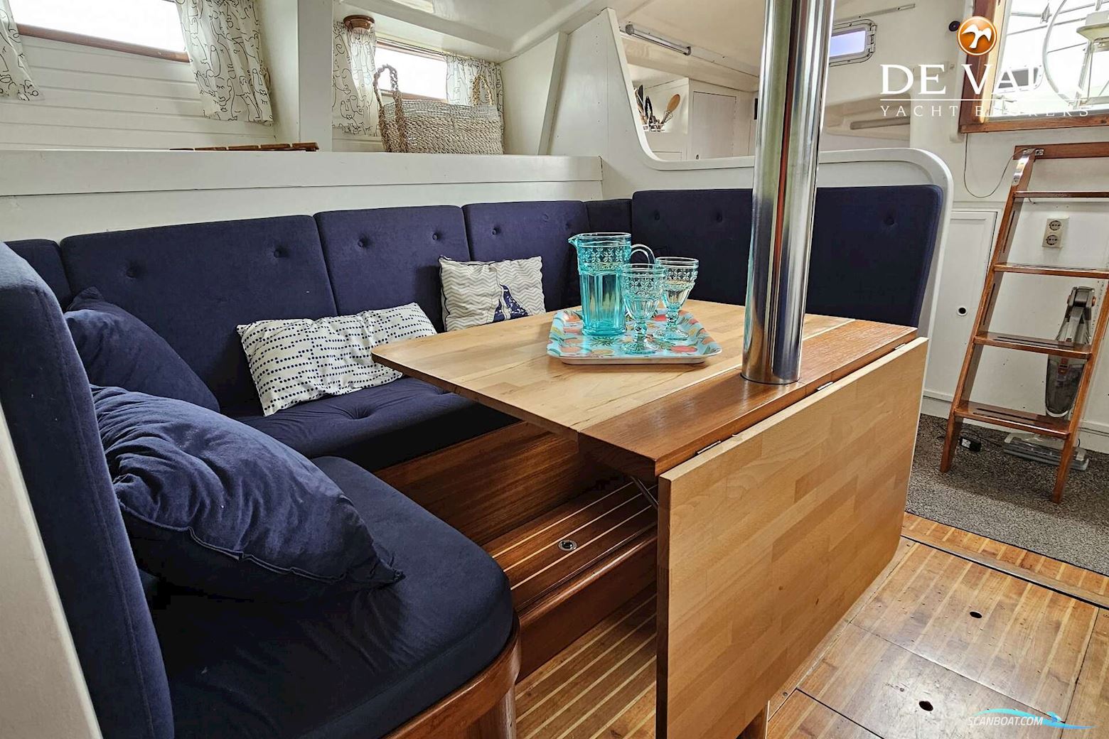 Wauquiez Amphitrite 43