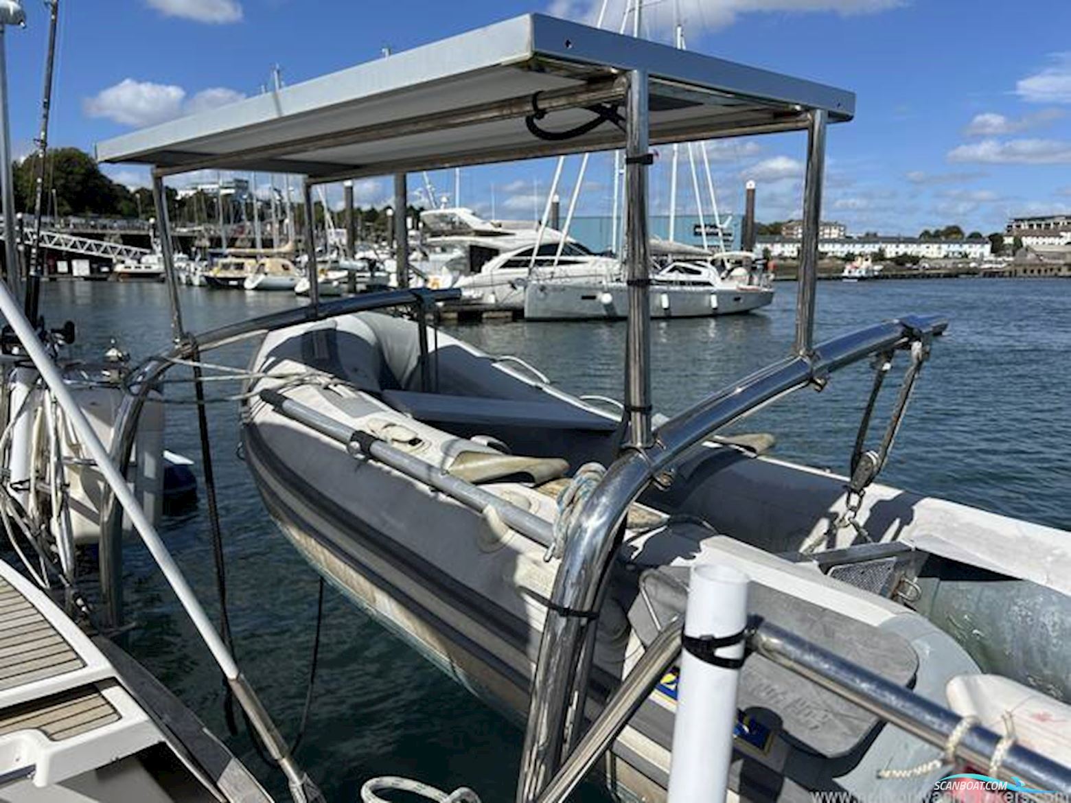 Wauquiez Pilot Saloon 40