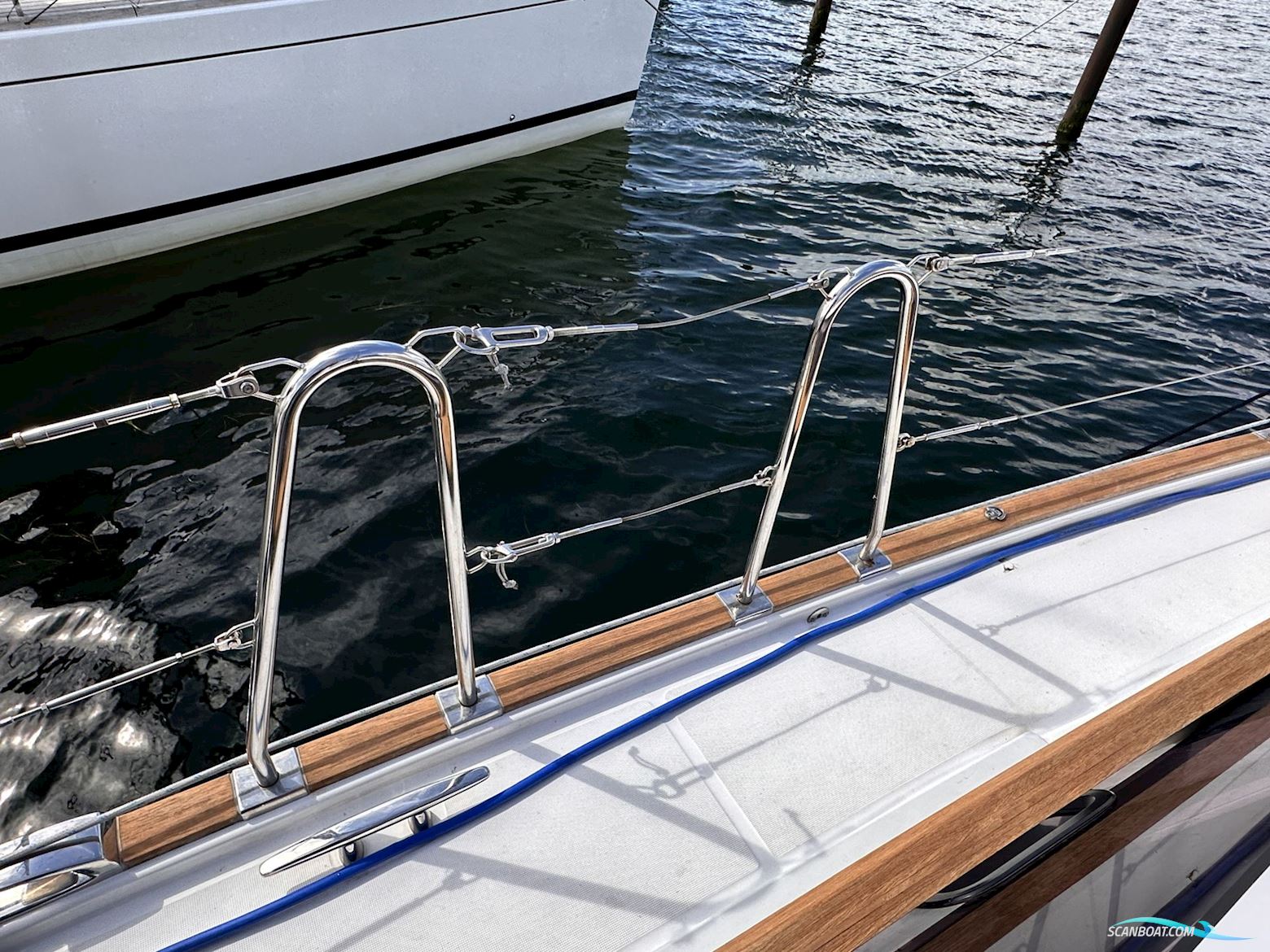 Wauquiez Pilot Saloon 48