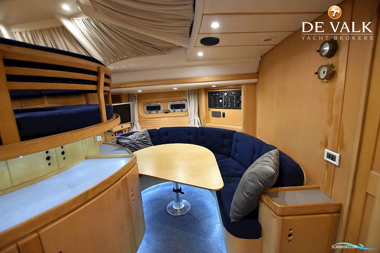 Wauquiez Pilot Saloon 60