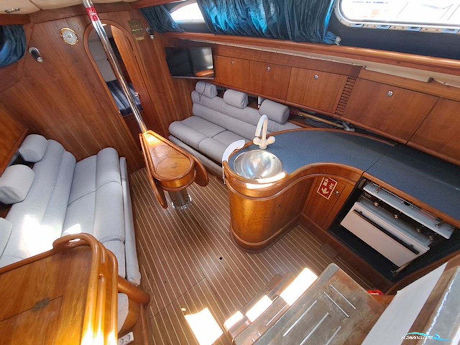 Westerly Regata 310