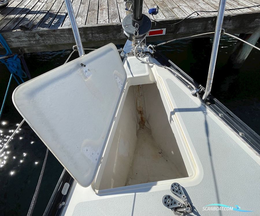 X-119 X-Yachts/Epoxy laminated UV Hull
