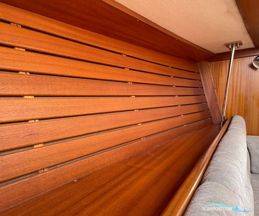 X-119 X-Yachts/Epoxy laminated UV Hull