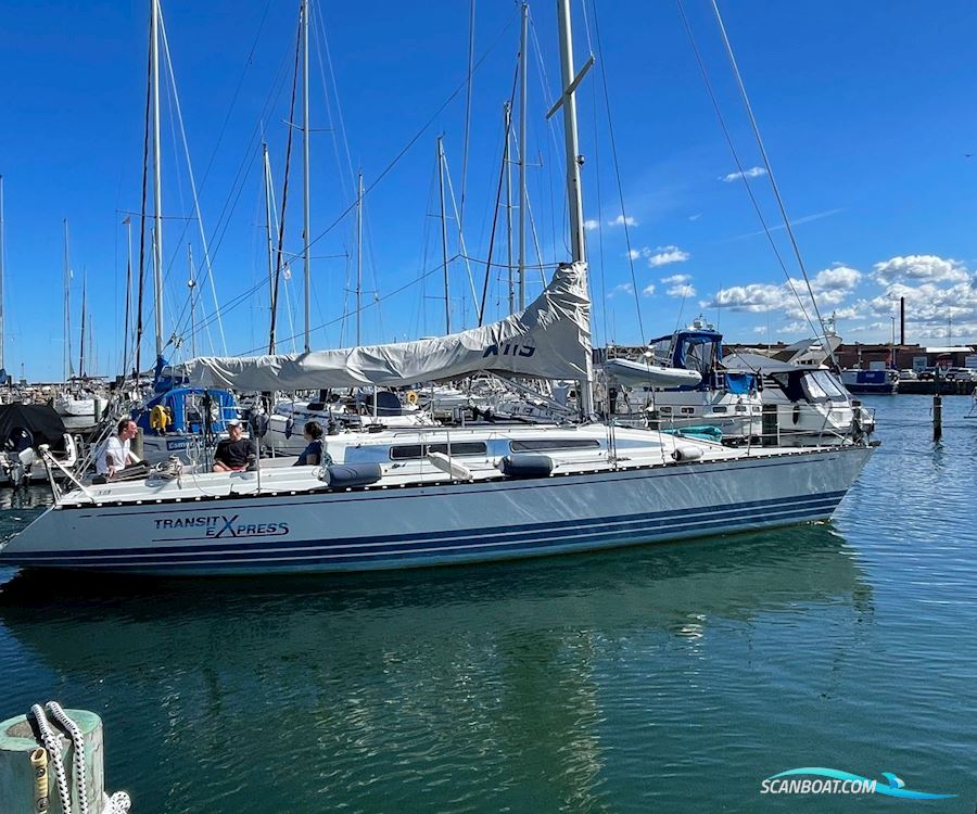 X-119 X-Yachts/Epoxy laminated UV Hull