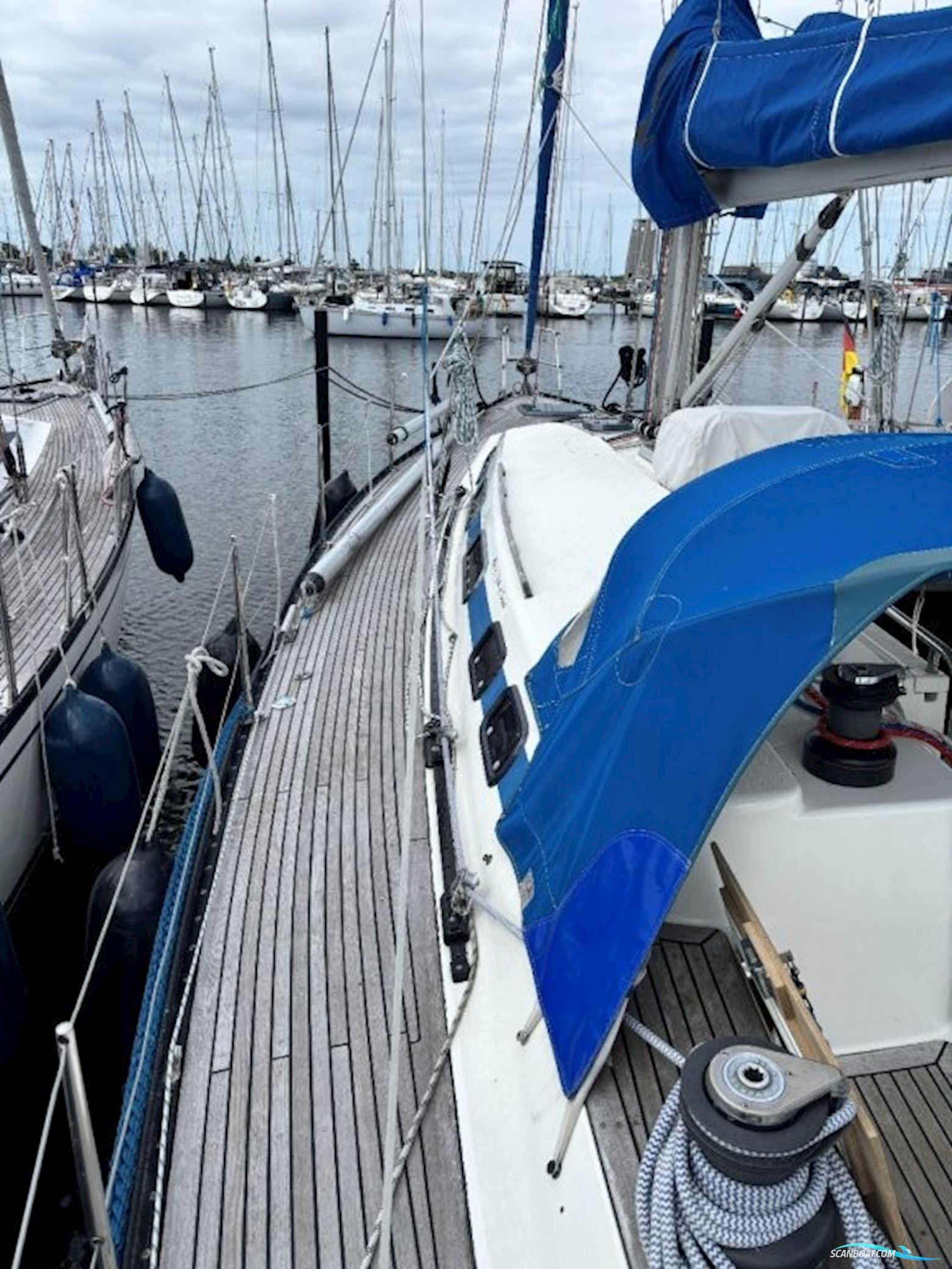 X-Yachts 442