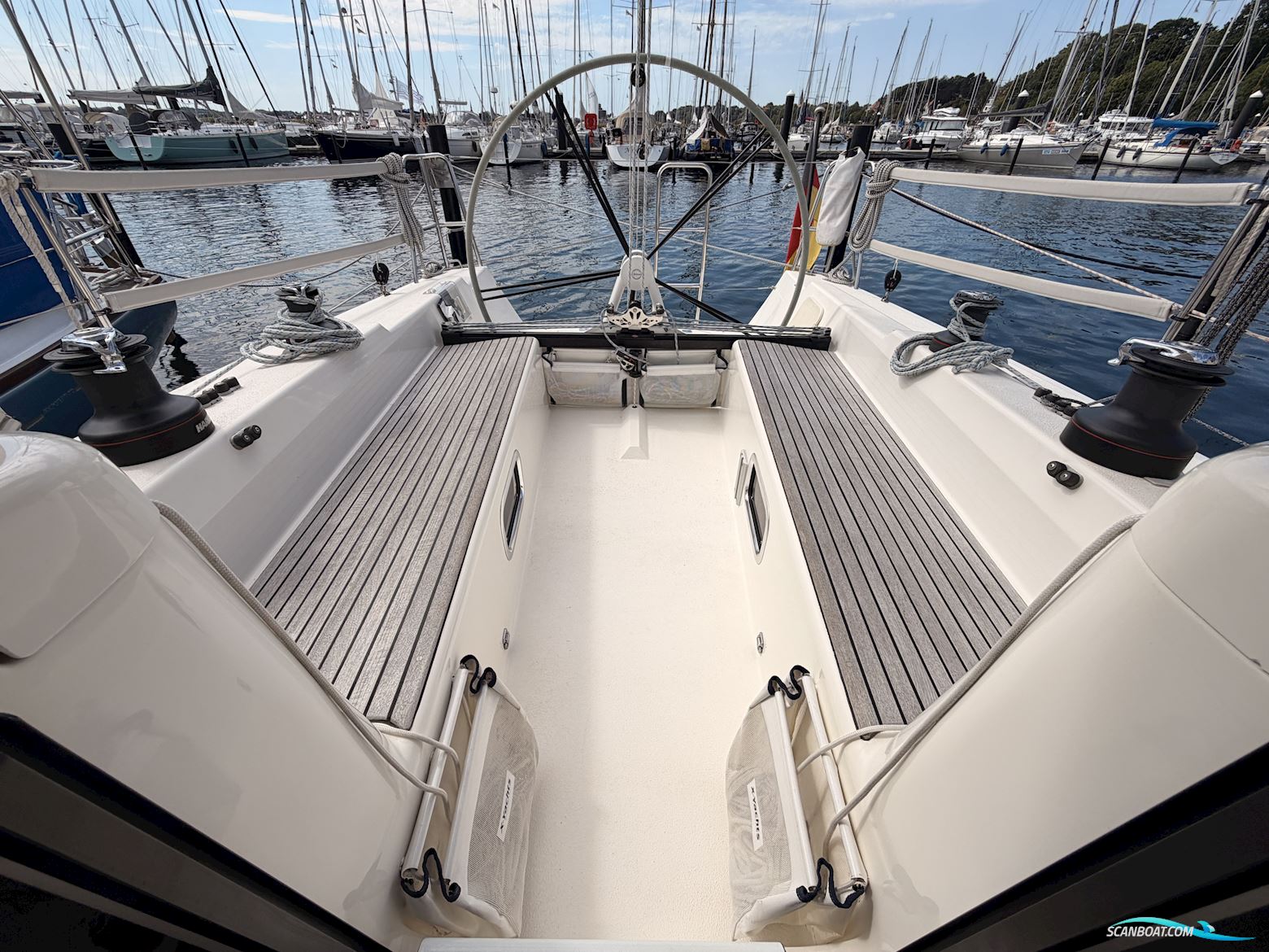 X-Yachts X-35