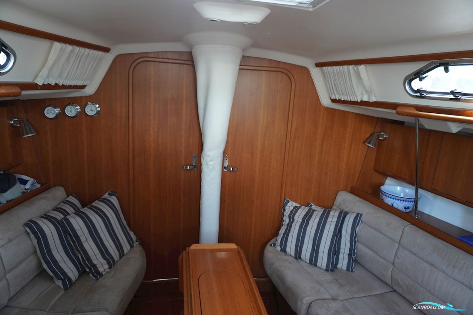 X Yachts X 40