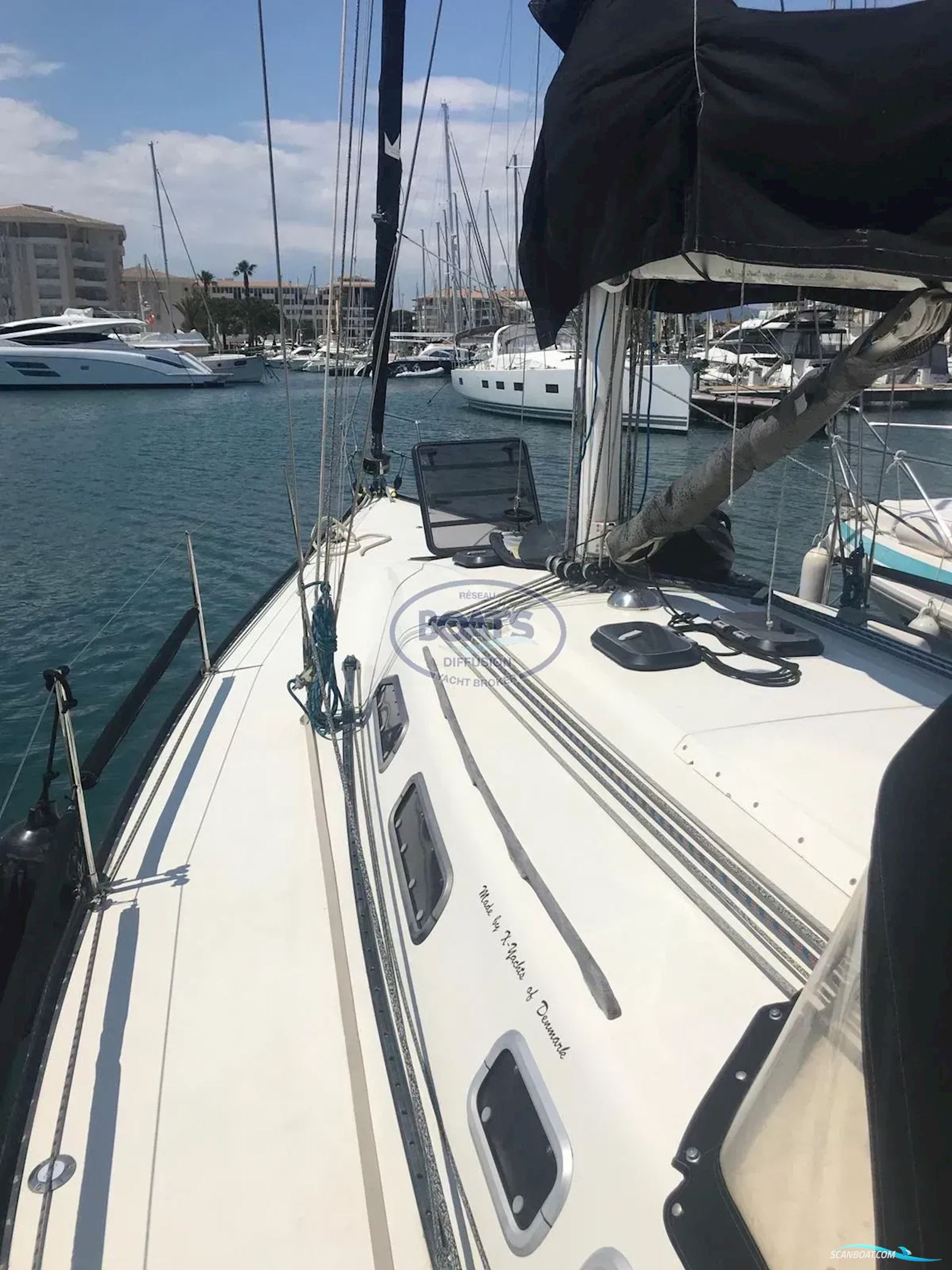 X-Yachts X 412