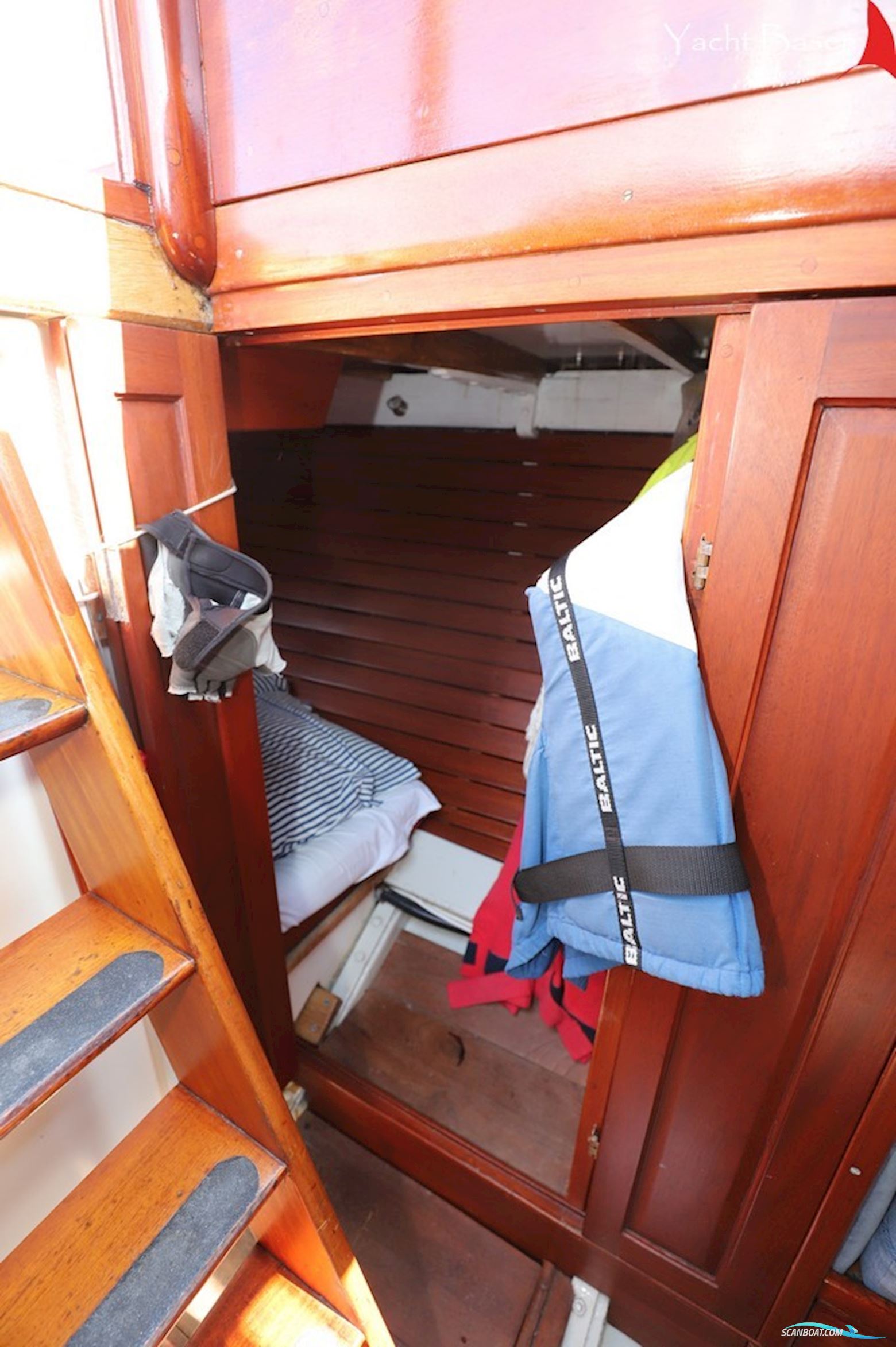 10 m R - Classic Yacht