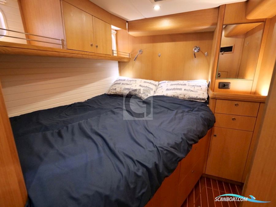 16.5m Expedition Yacht