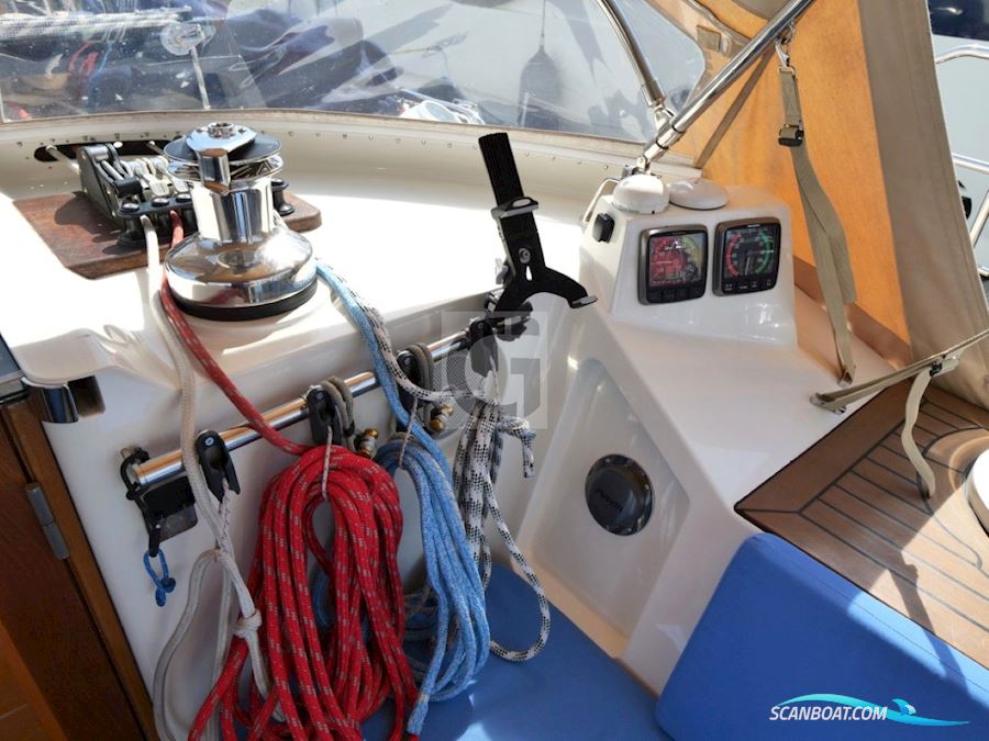16.5m Expedition Yacht