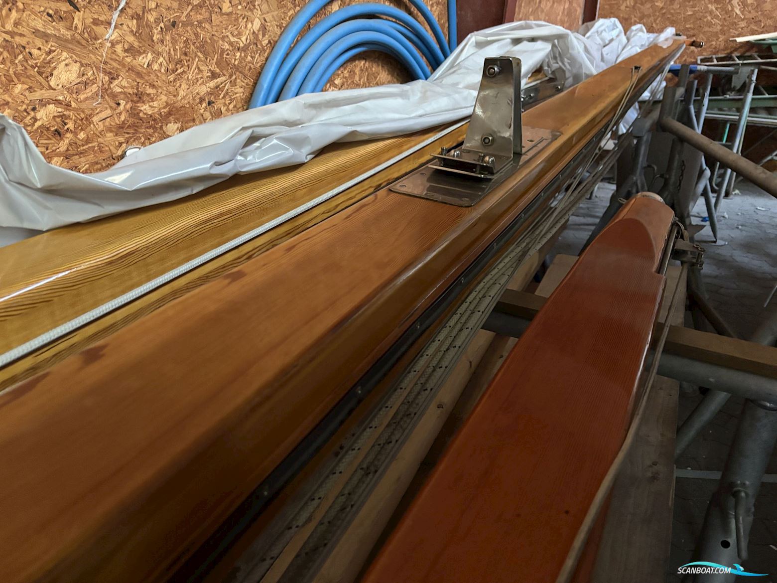 33 Fod Mahogny Ketch