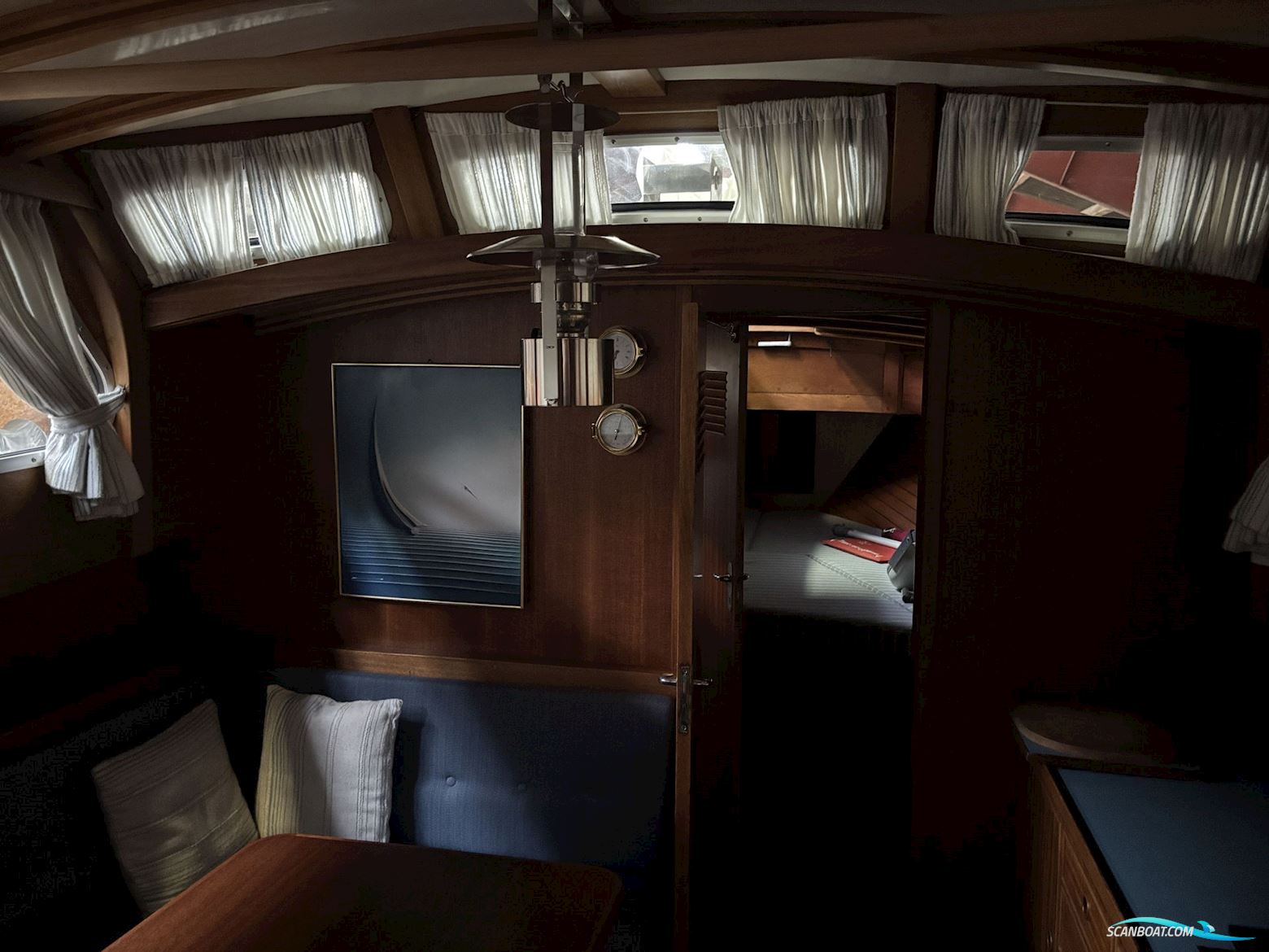 33 Fod Mahogny Ketch